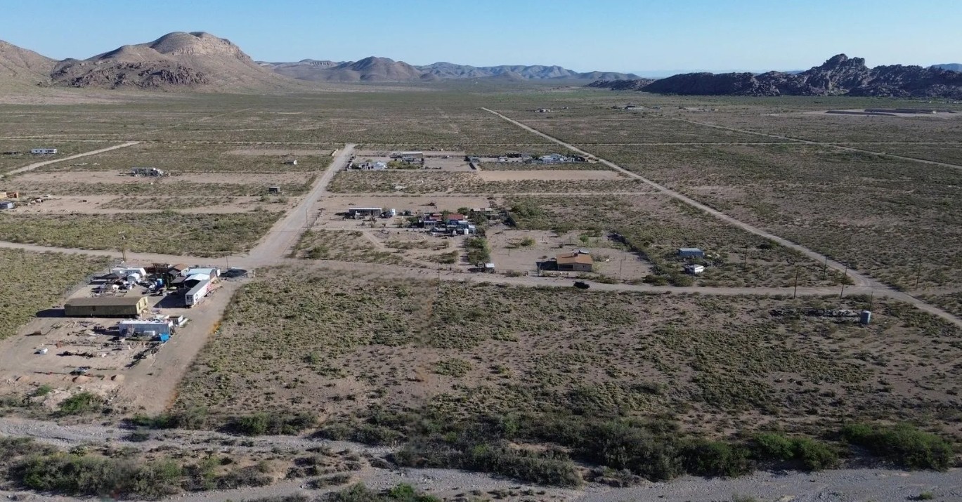 1.46 Acres in East El Paso Near Hueco Tanks! Live on the Outskirts of Town with No Zoning Restrictions!