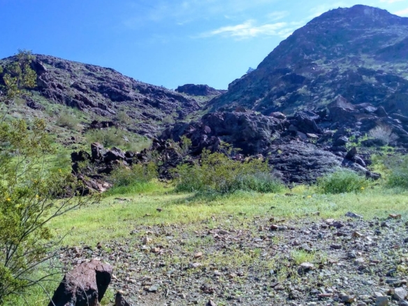 10 Acres Overlooking Havasu-Where Only the Wild Ones Go!