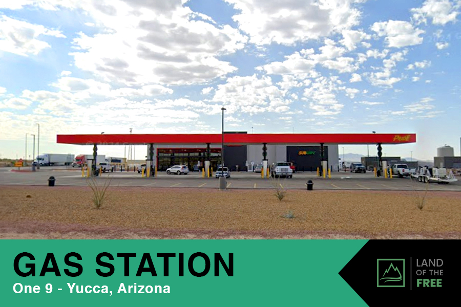 Convenient Tri-State Location! 1 Acre with Electricity Access! Yucca, AZ.