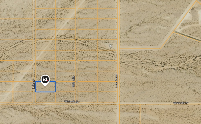 Convenient Tri-State Location! 1 Acre with Electricity Access! Yucca, AZ.